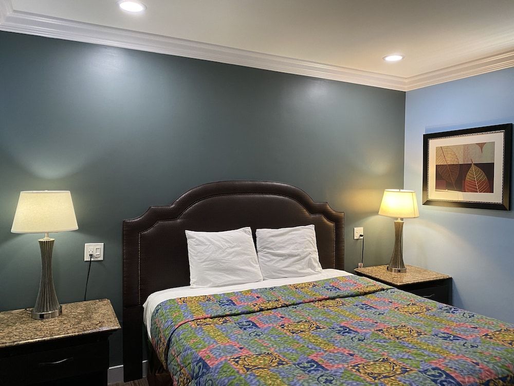 Redondo Beach Motel - Lax - גרדנה - חדר שינה