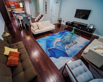 DC's Presidential Style Retreat,22 Guests,king Bed, Wifi - Washington D. C. - Sala de estar