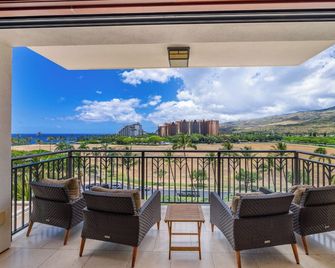 Nalu Collection 2/2 Oceanfront living~3 lanais~Luxurious Amenities - Kapolei - Balcon