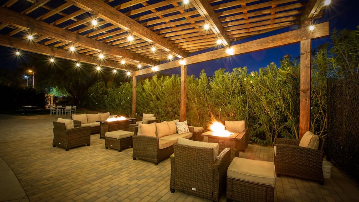 Country Inn & Suites by Radisson,Tucson City Cntr
