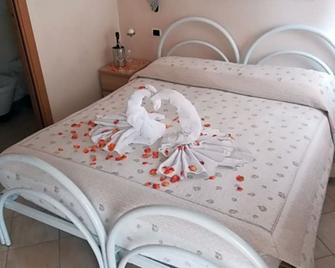 Albergo La Lepre - Chioggia - Bedroom
