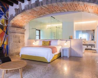 أنتيكافيلا هوتل ريستورانت آند سبا - كورنافاكا - غرفة نوم