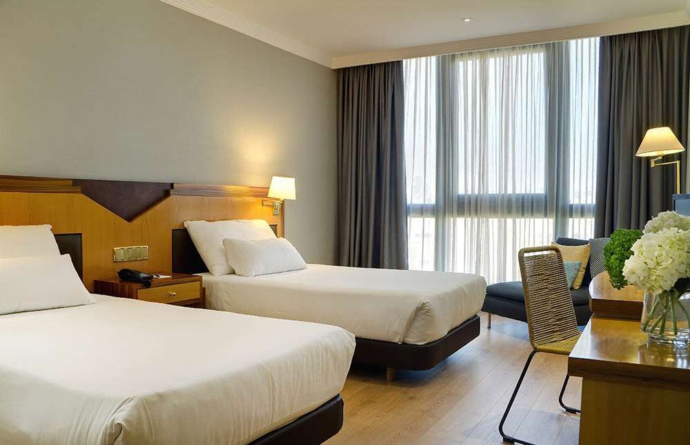 Oca Puerta del Camino Hotel - סנטיאגו דה קומפוסטלה - חדר שינה