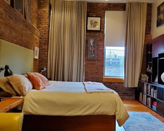 2 story Penthouse with incredible light, 26' ceilings & great outdoor space - New York - Bedroom