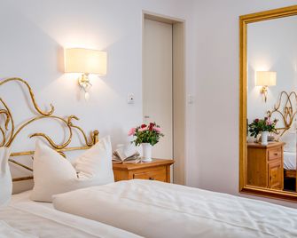 Laimer Hof am Schloss Nymphenburg - מינכן - חדר שינה