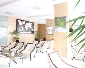 Al Dyafa Hotel Suites - Salalah - Lobby