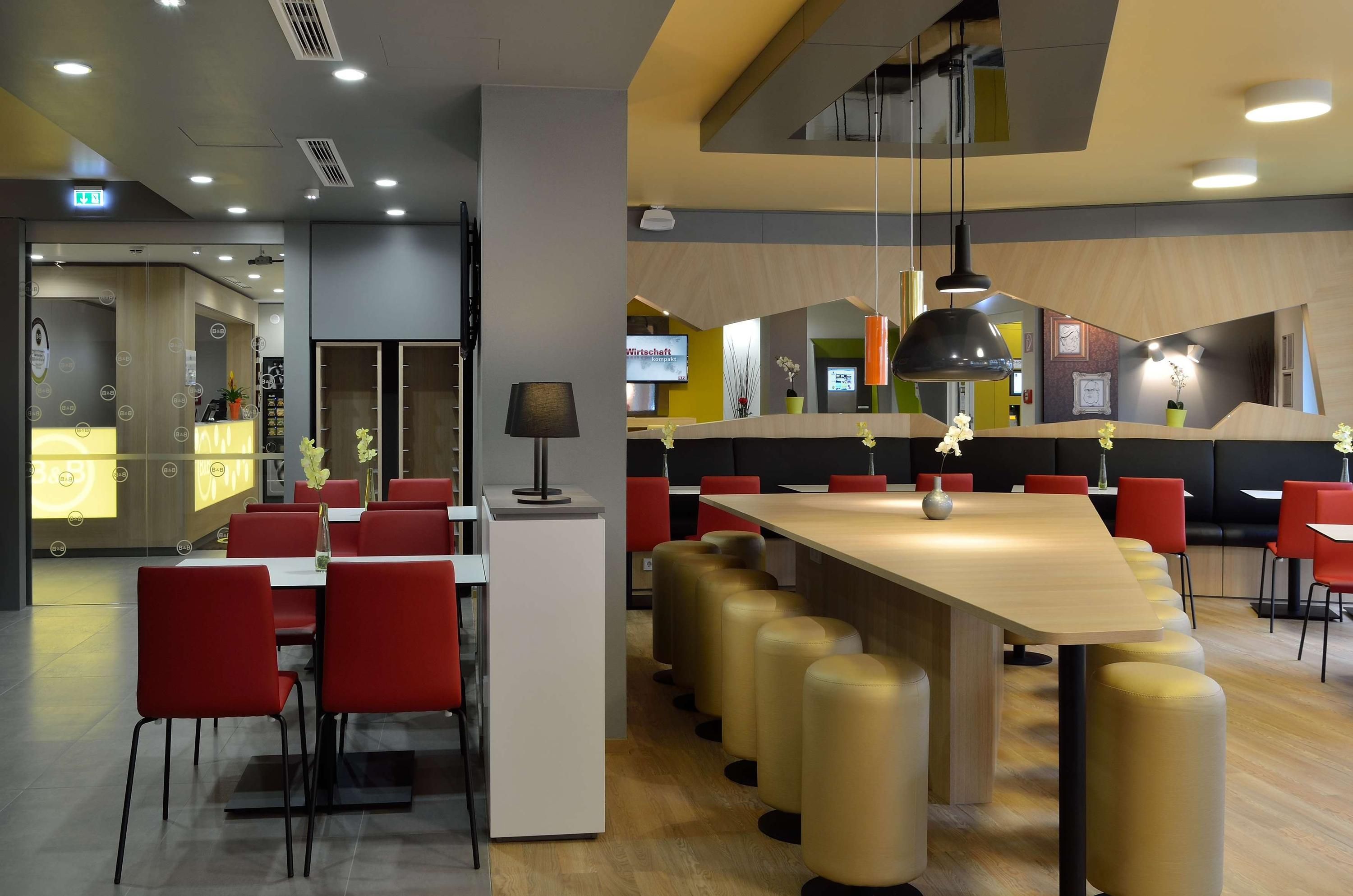 B&B Hotel Bonn-West - בון - מסעדה