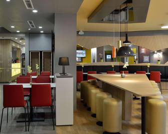 بي آند بي هوتل بون ويست - بون - مطعم