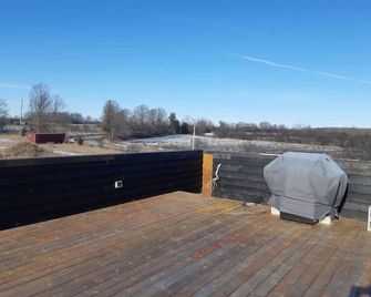 Hygge House Cozy Boutique Guest House - Trenton - Balcon