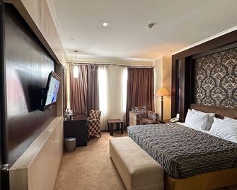 Hotel Dafam Pekalongan - Pekalongan - Slaapkamer