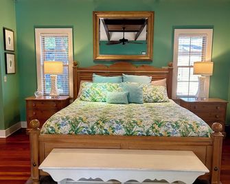 Cozy cottage ! Pet friendly ! Sleeps 4 - Steinhatchee - Habitación