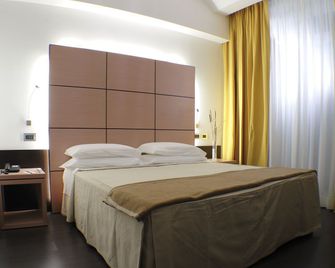 Hotel Cimarosa - נאפולי