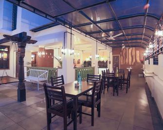 Treebo Chalets, Nagpur Airport - Nagpur - Restaurante