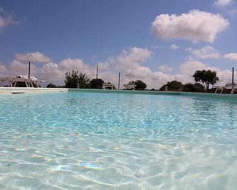 Casa Sbrizza - Rosolini - Piscina