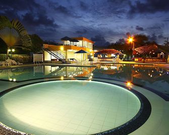 Hotel Club Del Sol - Atacames - Piscine