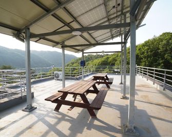 Hongcheon Breeze Hill - Hongcheon - Balcony