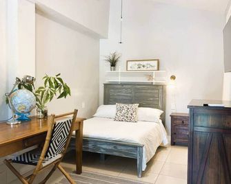 Urban Oasis Studio, Miami near Coral Gables #5 - Miami - Bedroom