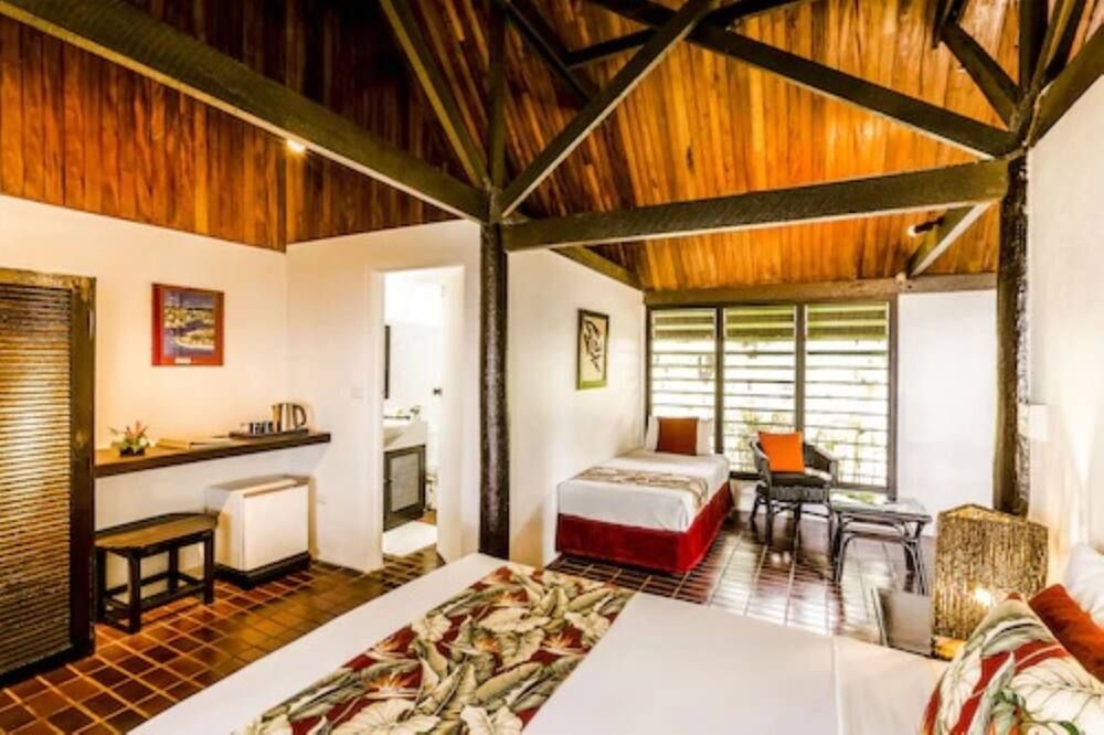 Tambua Sands Beach Resort