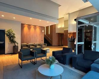 هيدي أندرادجي سيكومتور - فلوريانوبوليس - ردهة