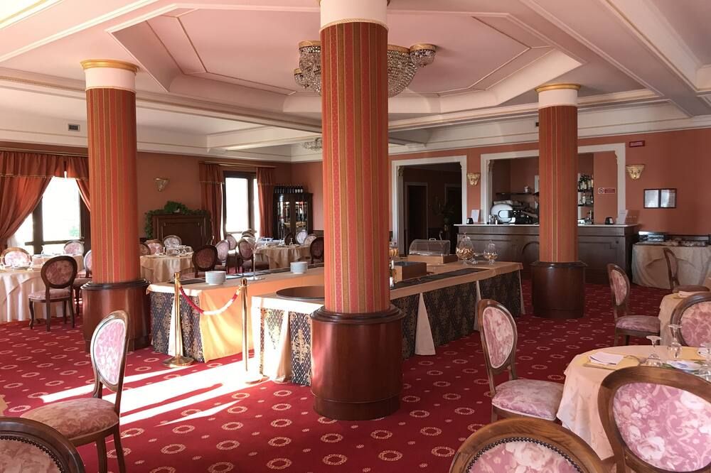 جراند هوتل بالاس - مارسالا - مطعم