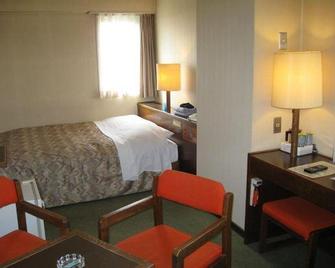 Mizusawa Sun Palace Hotel - Oshu - Chambre