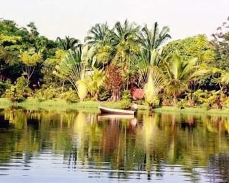 Sepilok Jungle Resort - סאנדאקן - נוף חיצוני