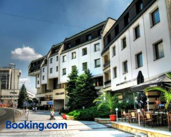 Hotel Lovech - Lovech - Edificio