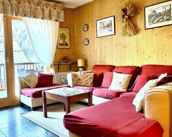 Peio- Cozy Apartment 90 Sqm 50 Mt From The Slopes And The Spa - Val DI Sole - Peio - Wohnzimmer