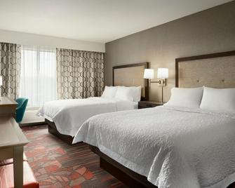Hampton Inn & Suites St. Louis/Alton - Alton - Camera da letto