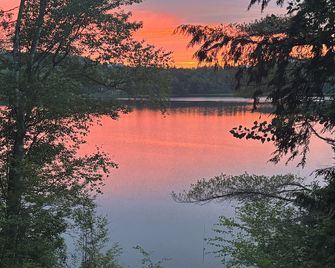 The Lookout At Loon Lake - Plymouth - Außenansicht