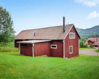 Amazing Apartment In Älvdalen - Älvdalen - Building