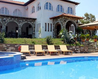Zeus Hotel - Platamon - Pool