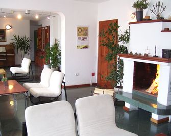 Rahoff hotel - Bansko - Hall