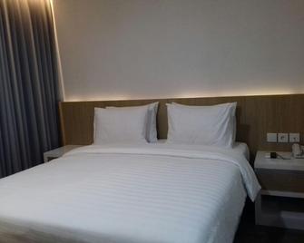 Harmoni Hotel Garut - Garut - Bedroom