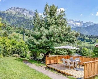 The Bergerie T3- View Mountains - La Clusaz - Patio