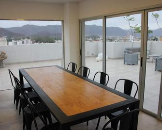 Haus Apartamentos - Ciudad de Salta - Comedor