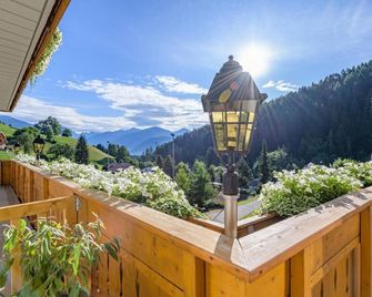 Hotel Christoph - ואלדאורה - מרפסת