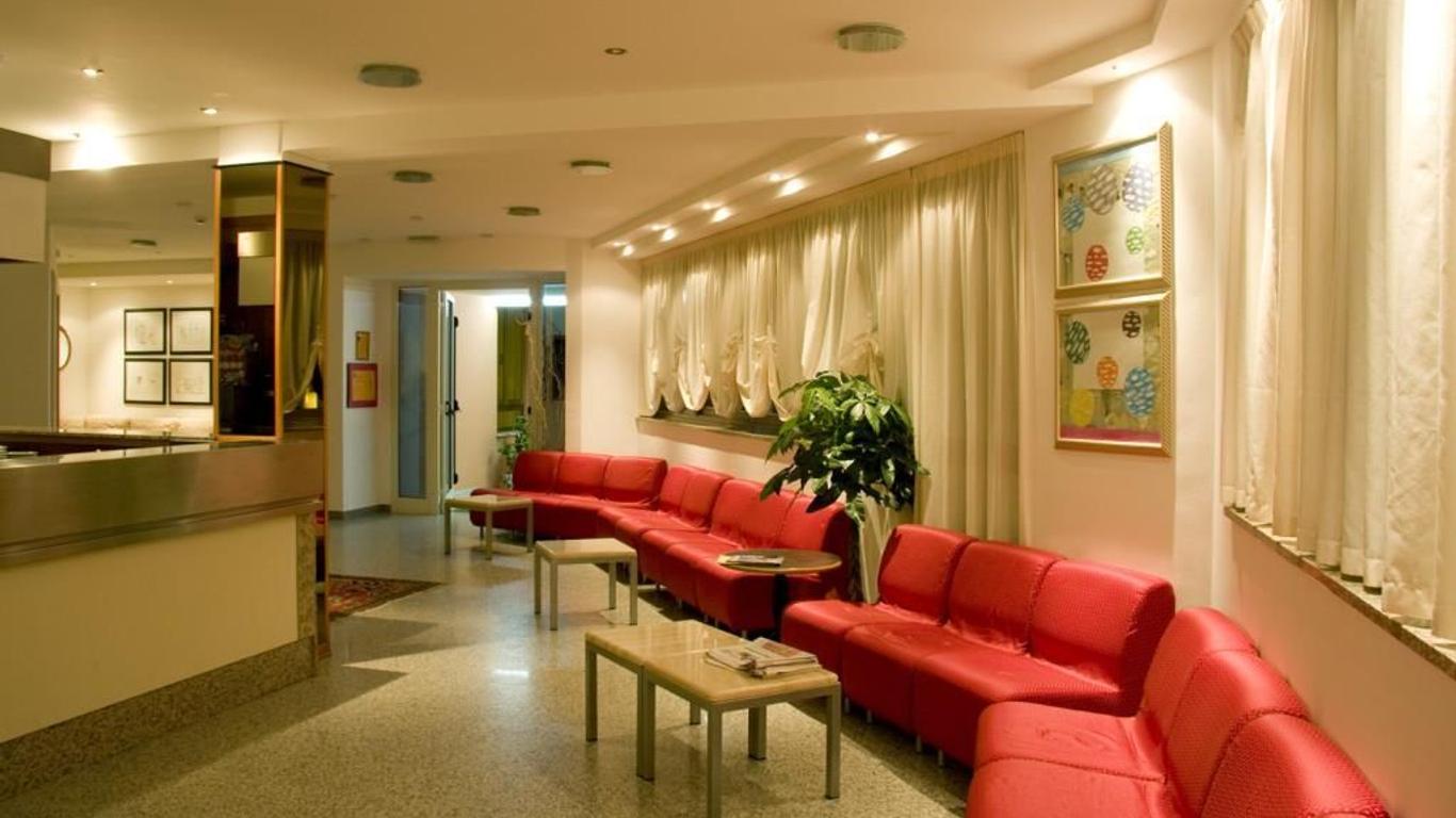 Hotel Fenix