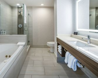 Holiday Inn Express & Suites Tampa-I-75 @ Bruce B. Downs By IHG - Tampa - Sovrum