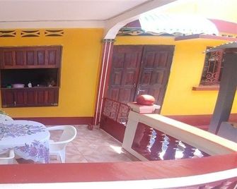 Motel Au petit Vatel - Antsiranana - Comedor