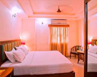 Hotel Gulshan International - Kolkata - Bedroom