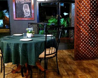 Kundayo Serviced Apartments Lodge - Arusha - Dining room