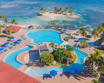 Holiday Inn Sunspree Resort Montego Bay - Монтего-Бей - Басейн