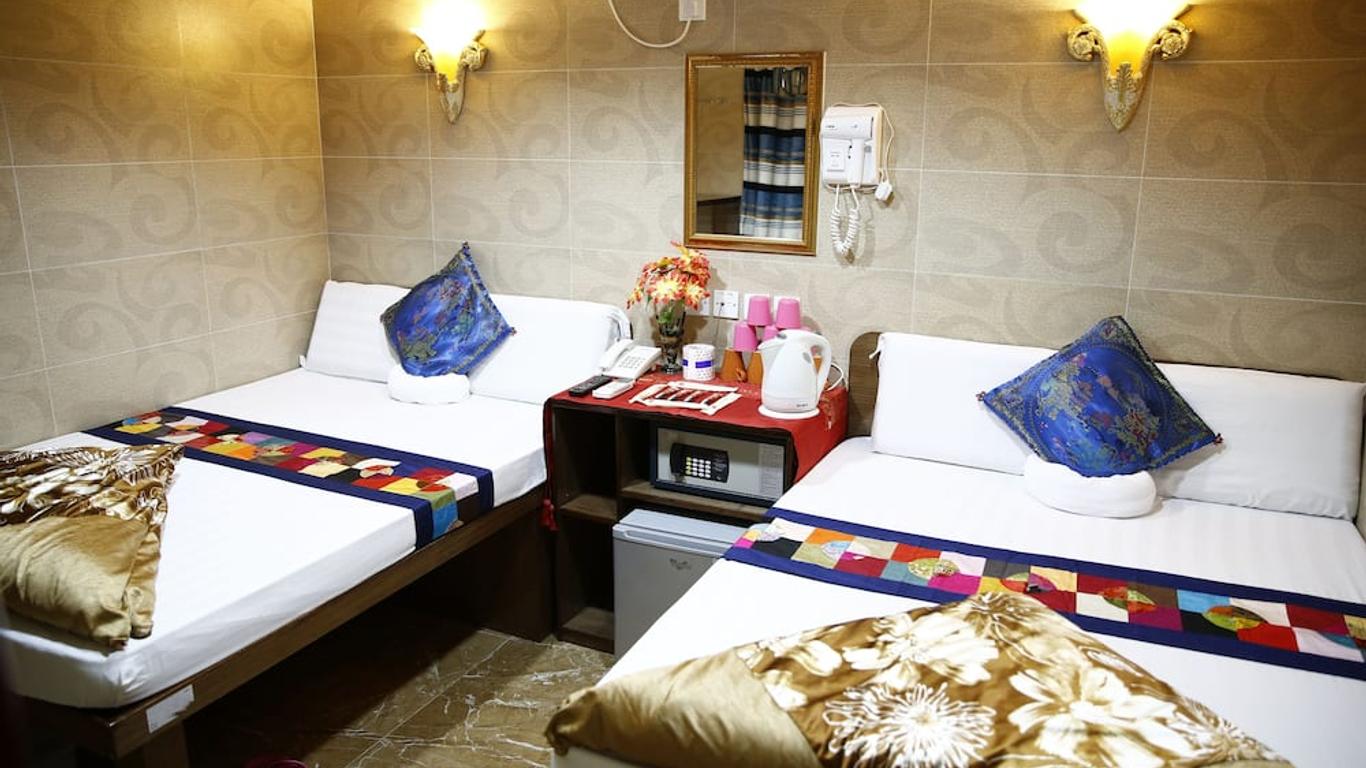 ليجيند جيست هاوس