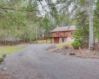 Modern Cabin in Lake Placid With Mountai - Lake Placid