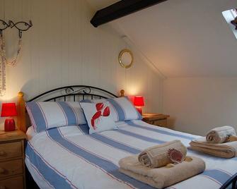 Cadair View Family Holiday Home - Tywyn - Bedroom