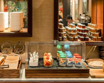 Villa Montparnasse - París - Buffet