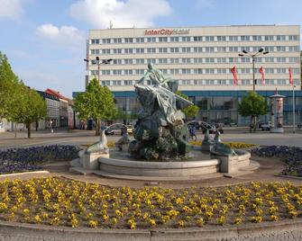 Intercityhotel Schwerin - Schwerin - Building