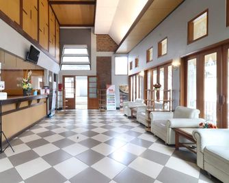Kampung Pa'go Resort Hotel - Bandung - Hall d’entrée