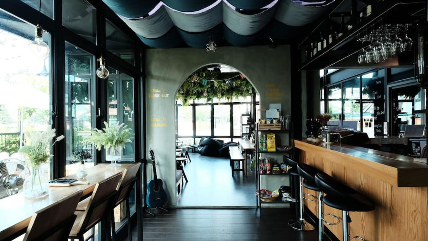 Wayha Hostel Don Mueang Airport